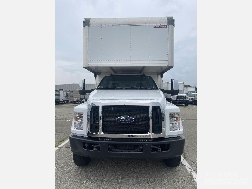 Ford F750 Box body trucks