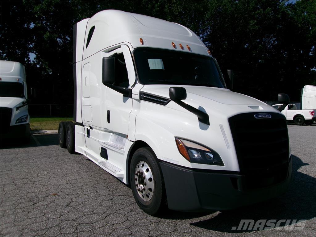 Freightliner 126 Tractor Units