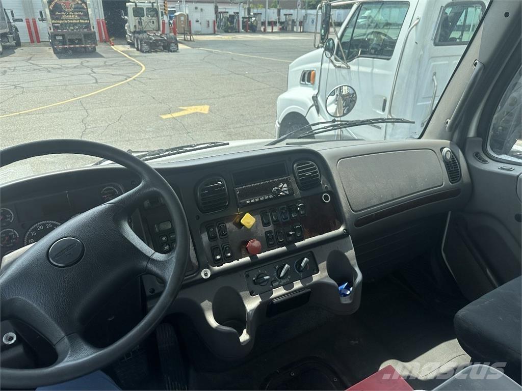 Freightliner M2 106 Tractor Units