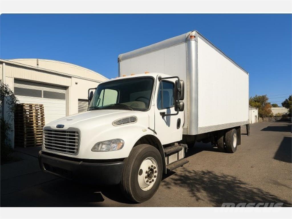 Freightliner M2 106 Box body trucks