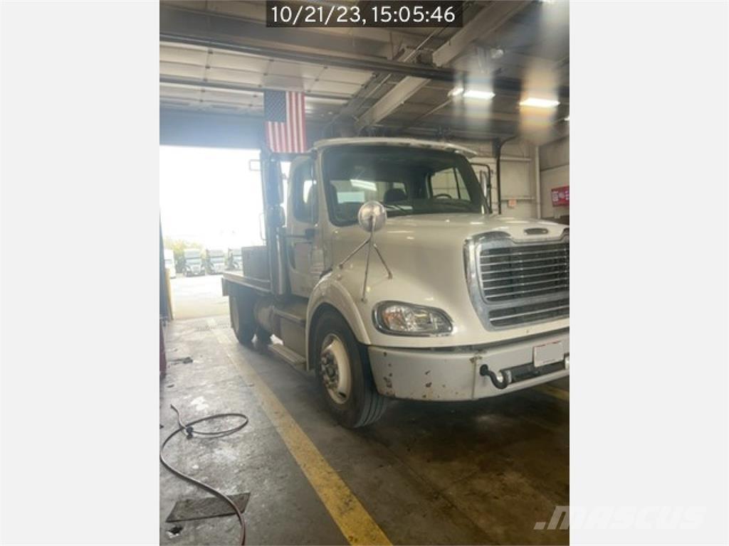 Freightliner M2 112 Municipal / general purpose vehicles