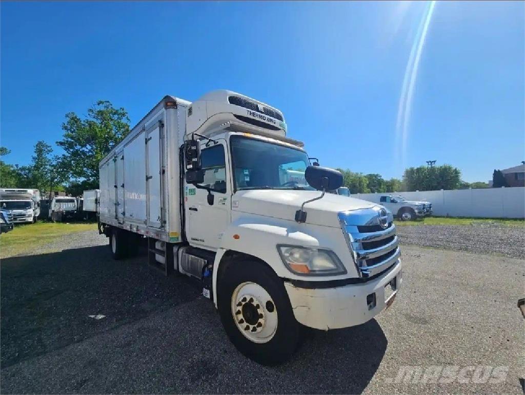 Hino 338 Temperature controlled trucks