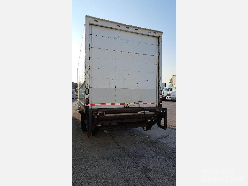 International MA025 Box body trucks
