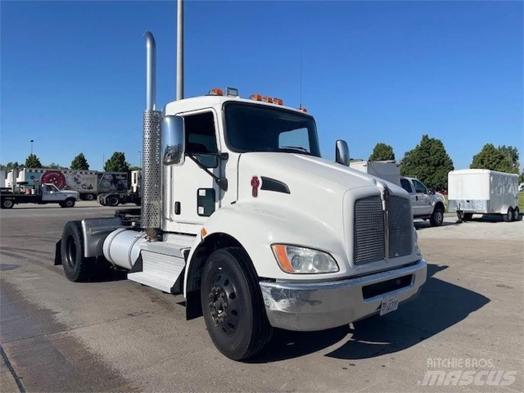Kenworth T370 Tractor Units