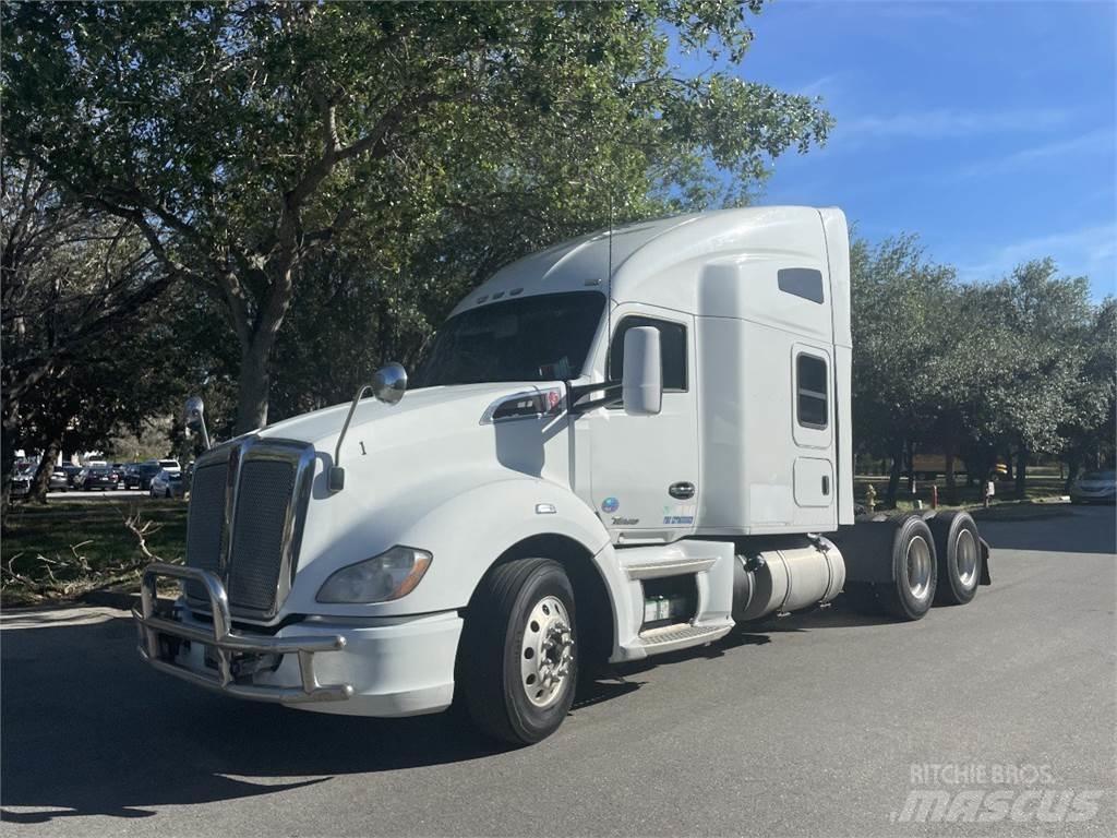 Kenworth T680 Tractor Units