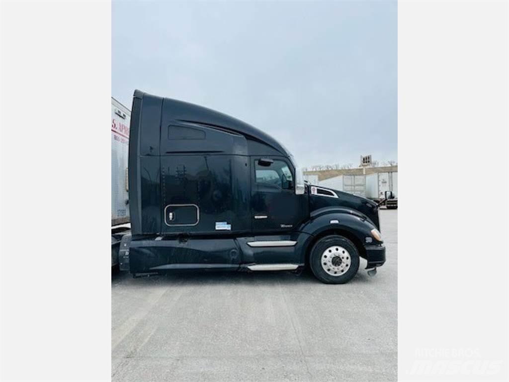 Kenworth T680 Tractor Units