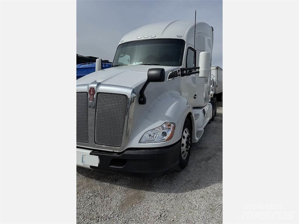 Kenworth T680 Tractor Units