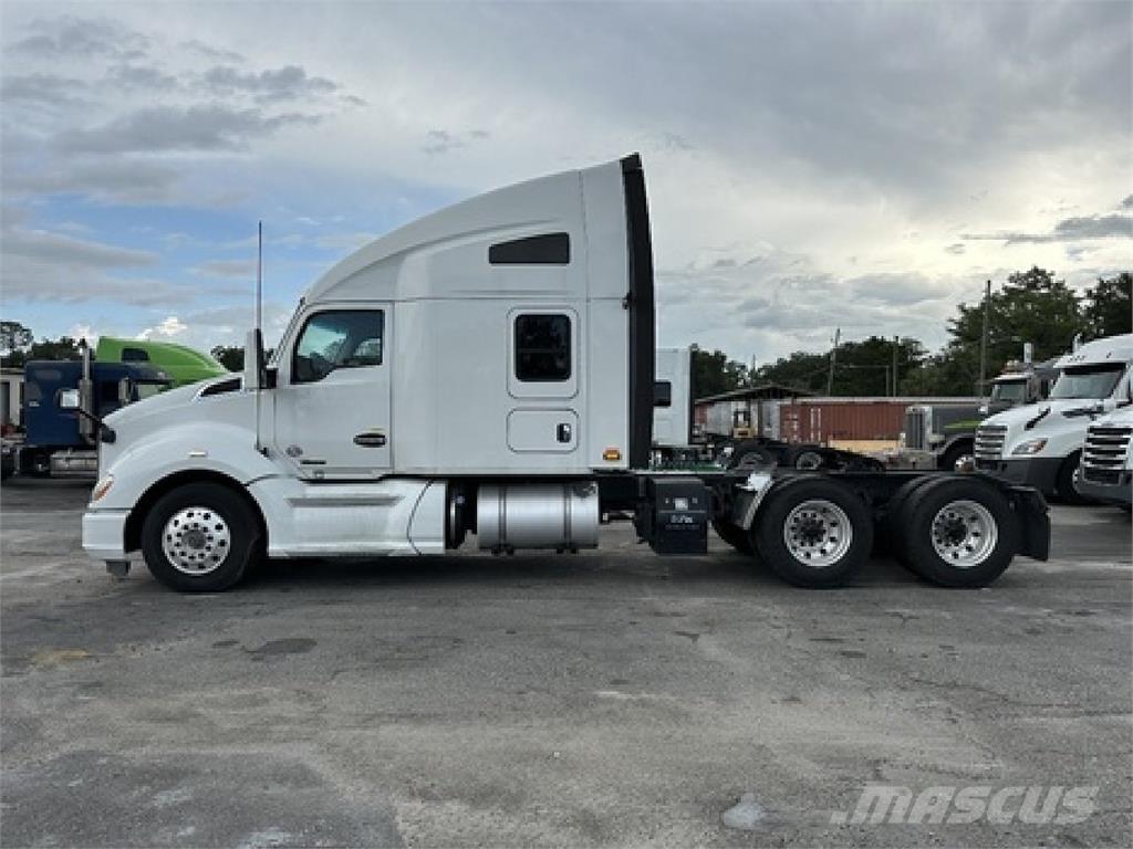 Kenworth T680 Tractor Units