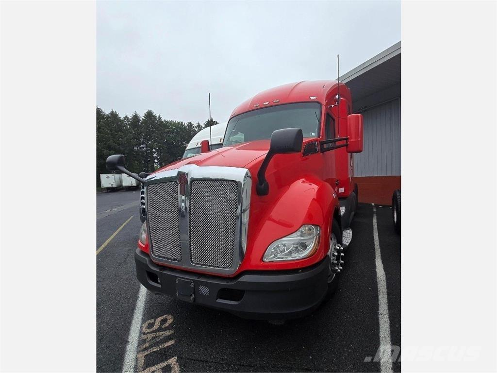 Kenworth T680 Tractor Units