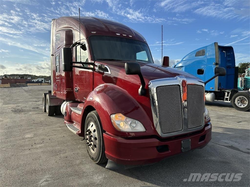 Kenworth T680 Tractor Units