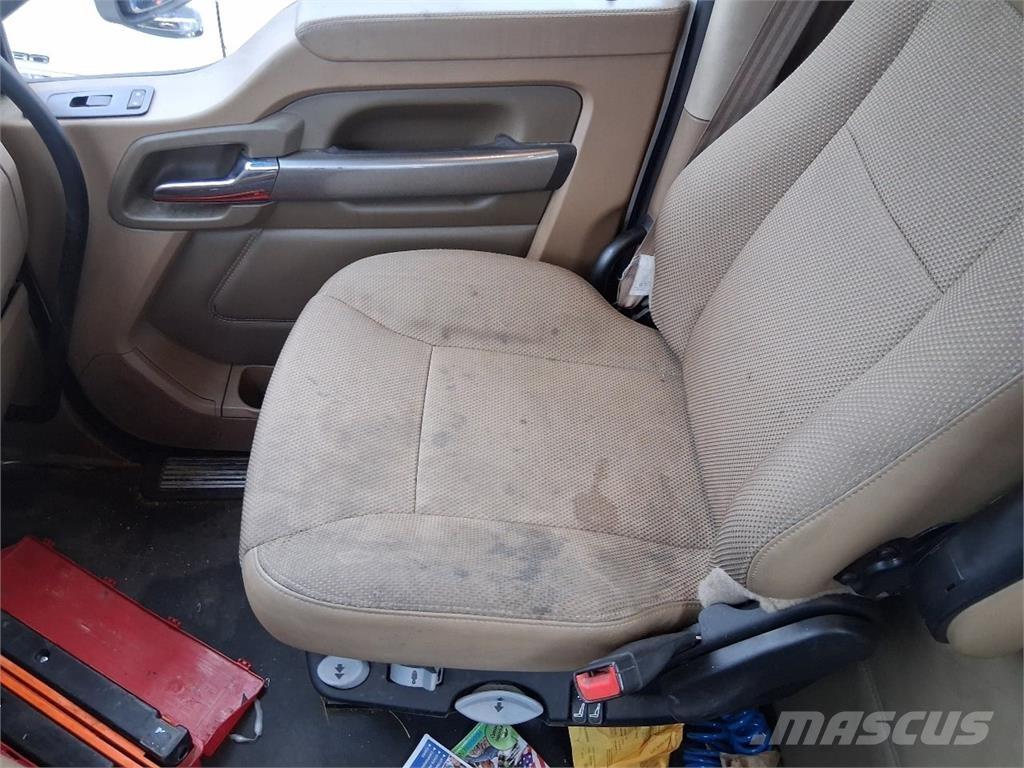 Kenworth T680 Tractor Units