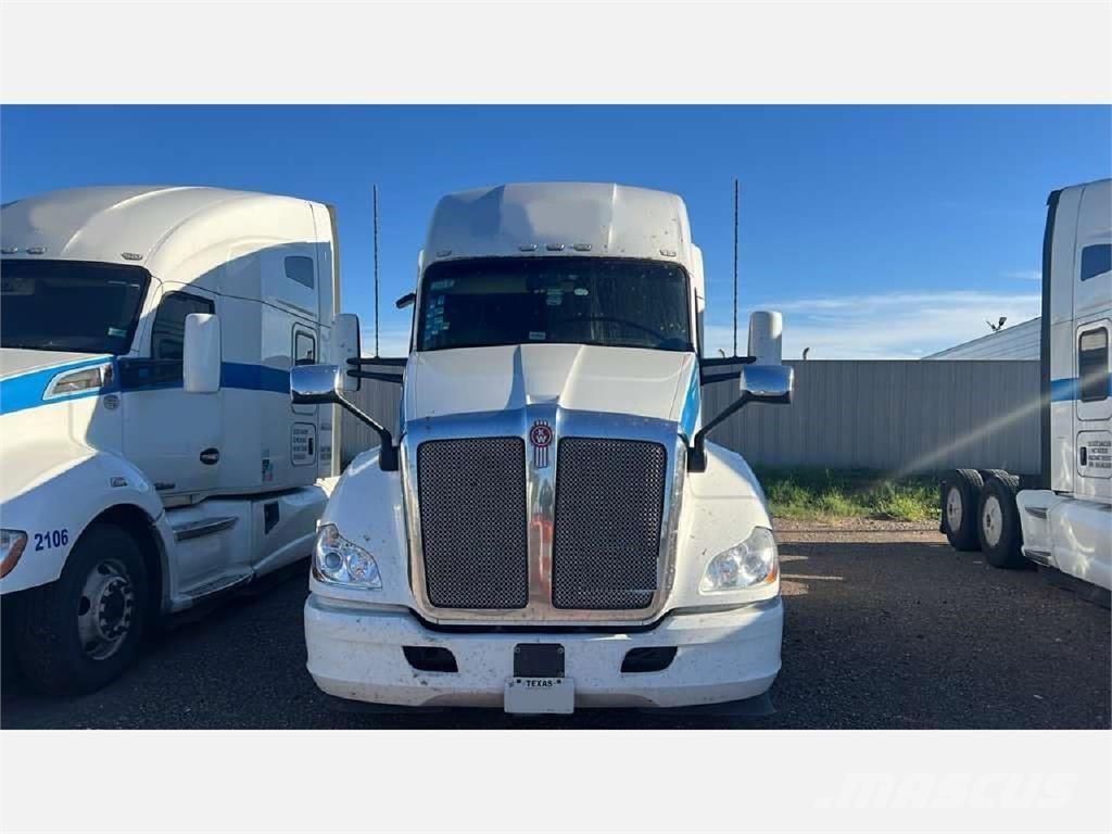 Kenworth T680 Tractor Units