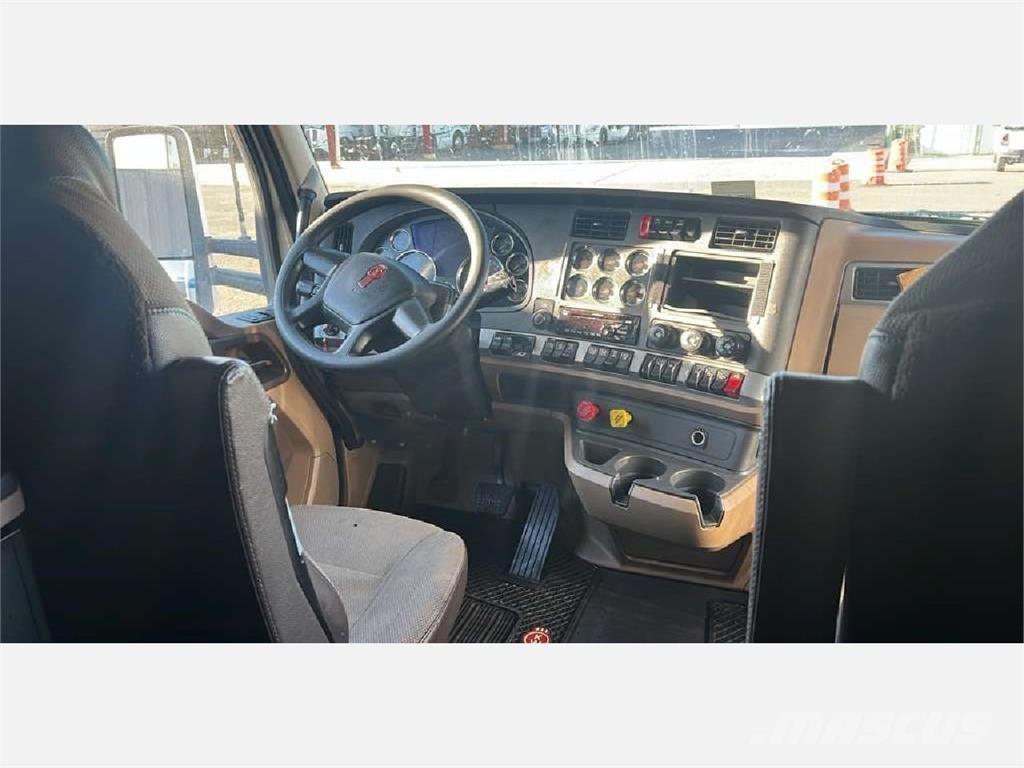 Kenworth T680 Tractor Units