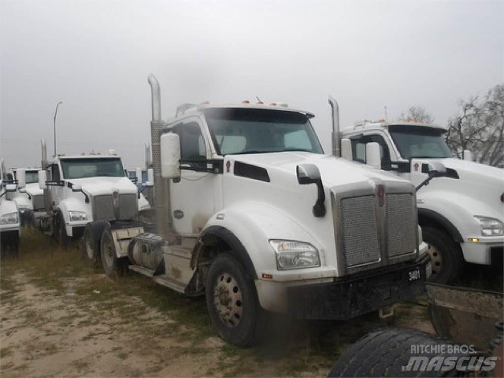 Kenworth T880 Tractor Units