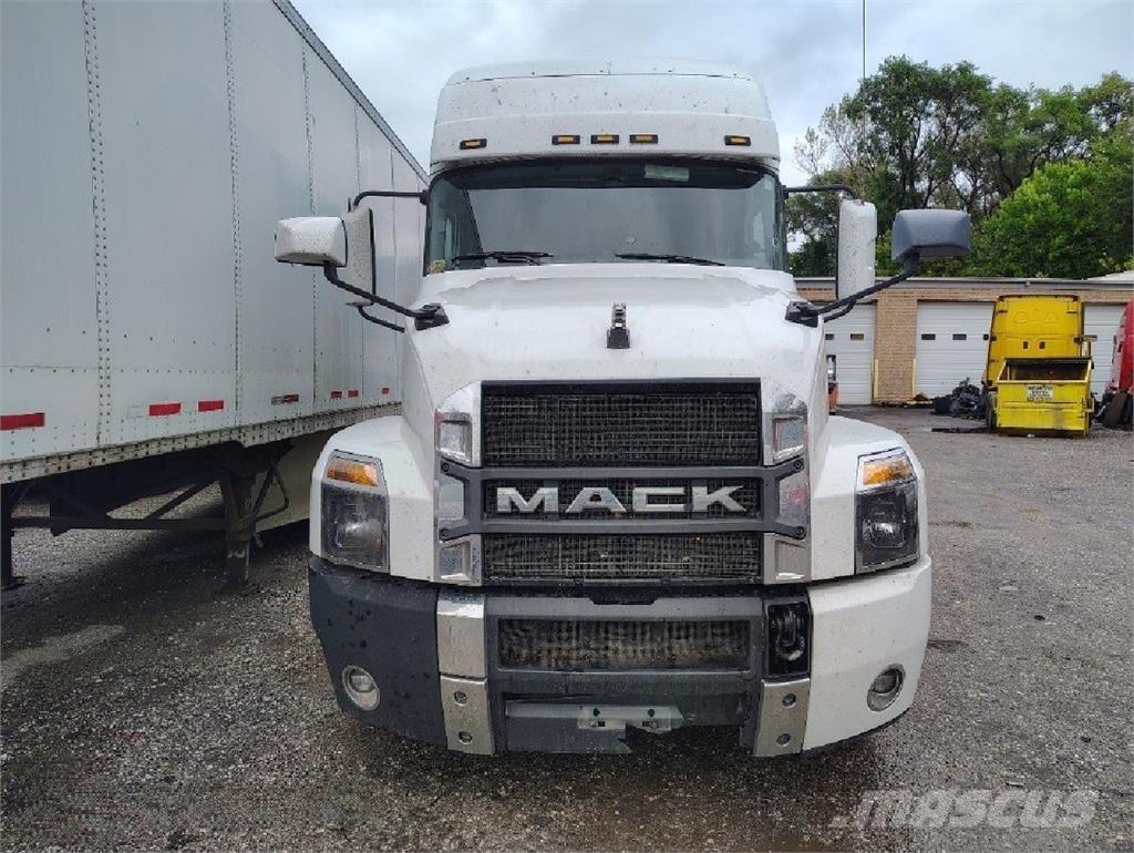 Mack Anthem 64T Tractor Units