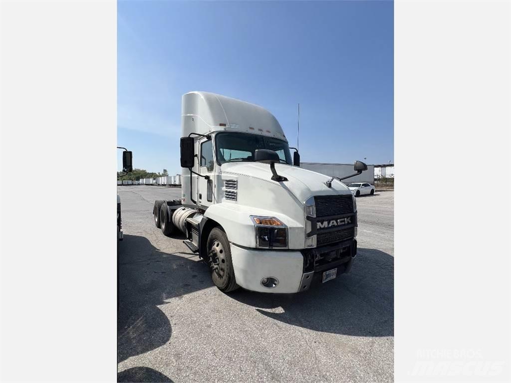 Mack Anthem AN64T Tractor Units