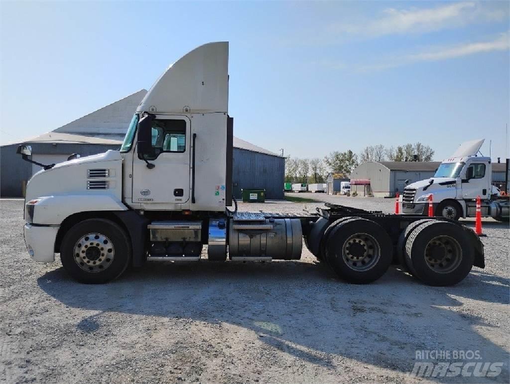 Mack Anthem AN64T Tractor Units