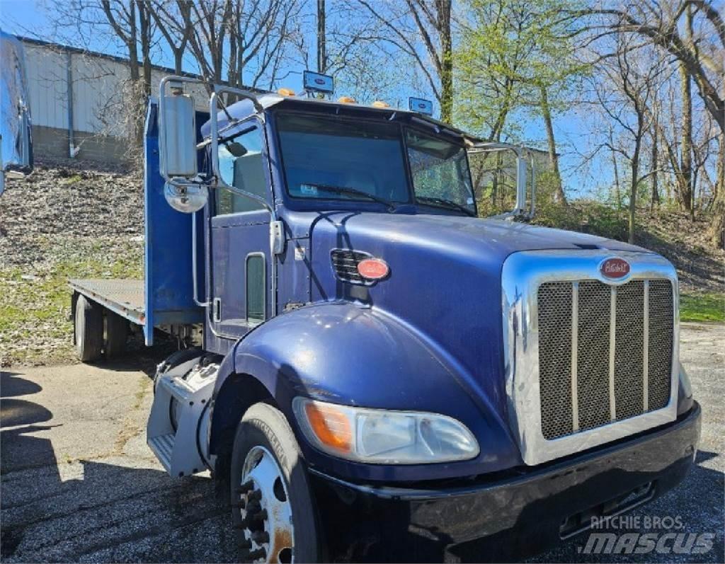 Peterbilt 337 Flatbed / Dropside trucks