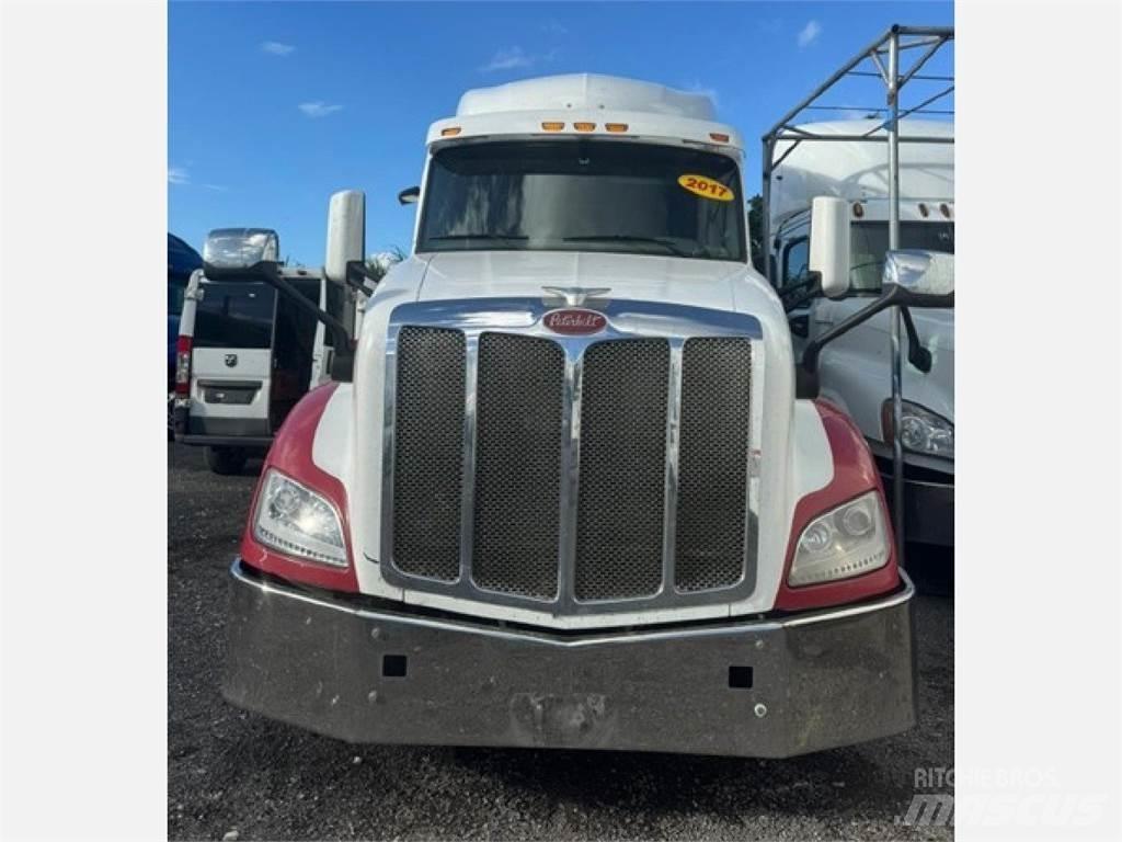 Peterbilt 579 Tractor Units
