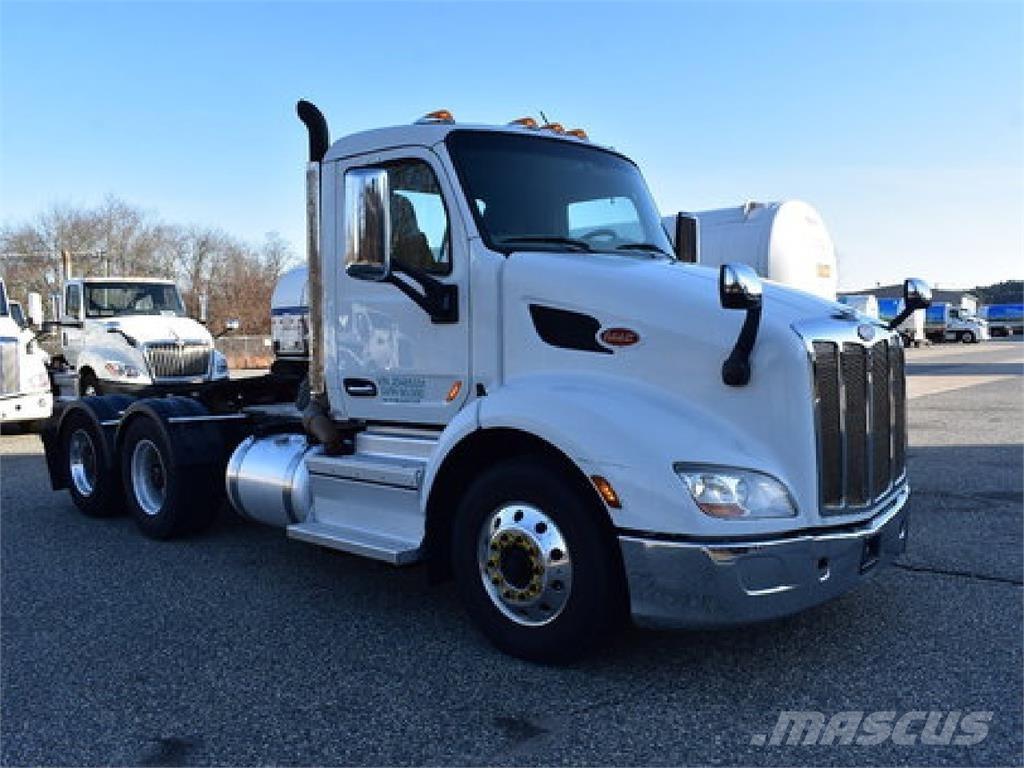Peterbilt 579 Tractor Units