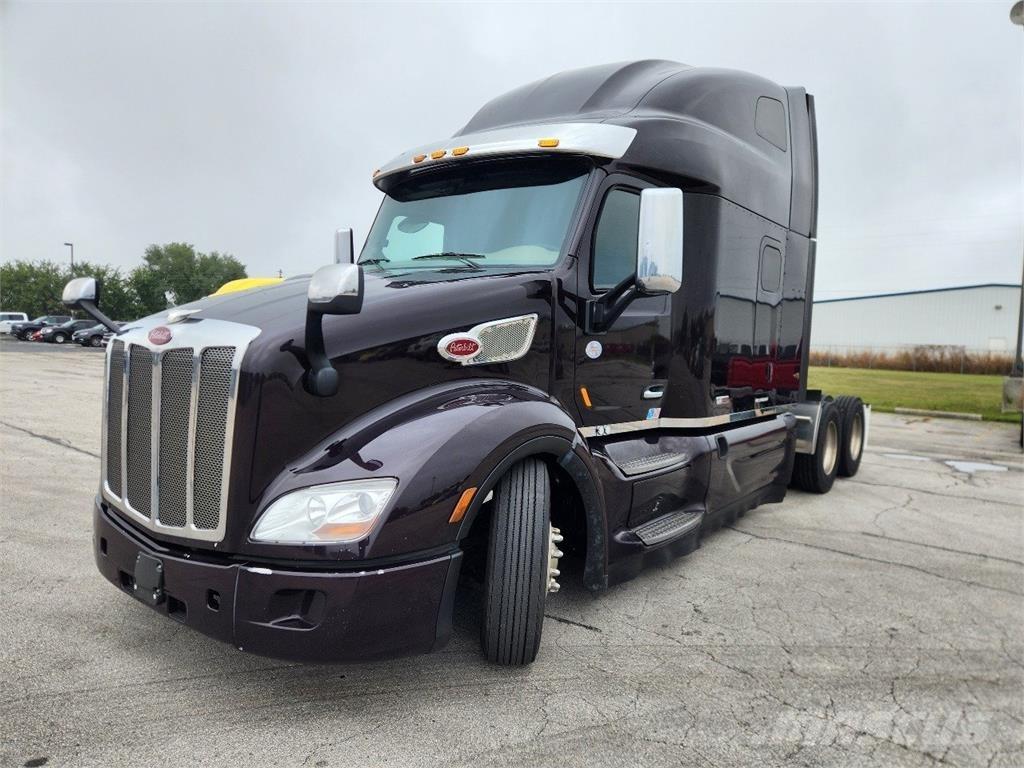 Peterbilt 579 Tractor Units