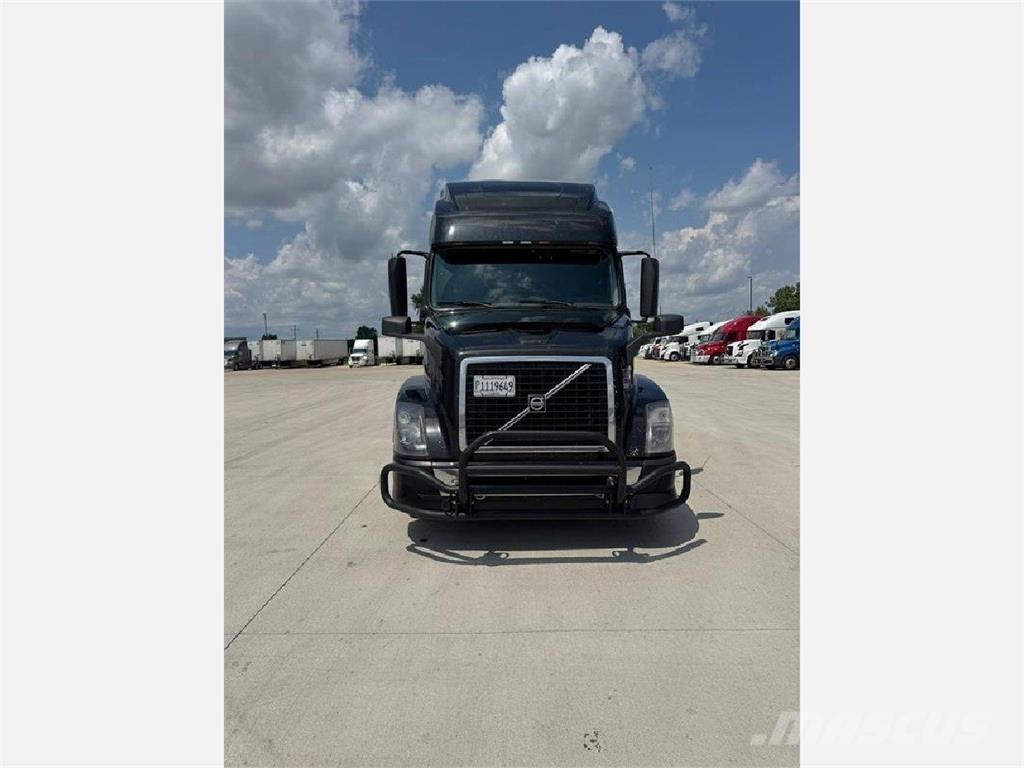 Volvo VNL 760 Tractor Units