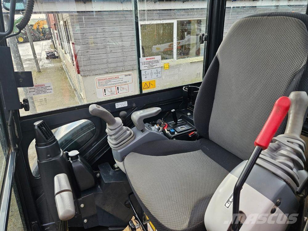 Hitachi ZX26U Crawler excavators