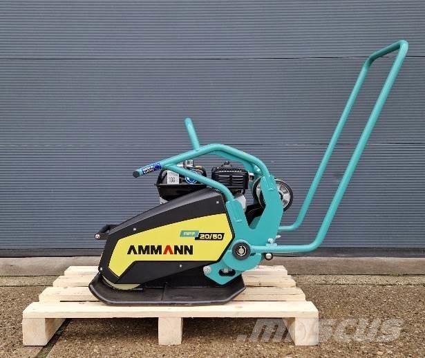  APF 15/50 APF 15/50 Plate compactors
