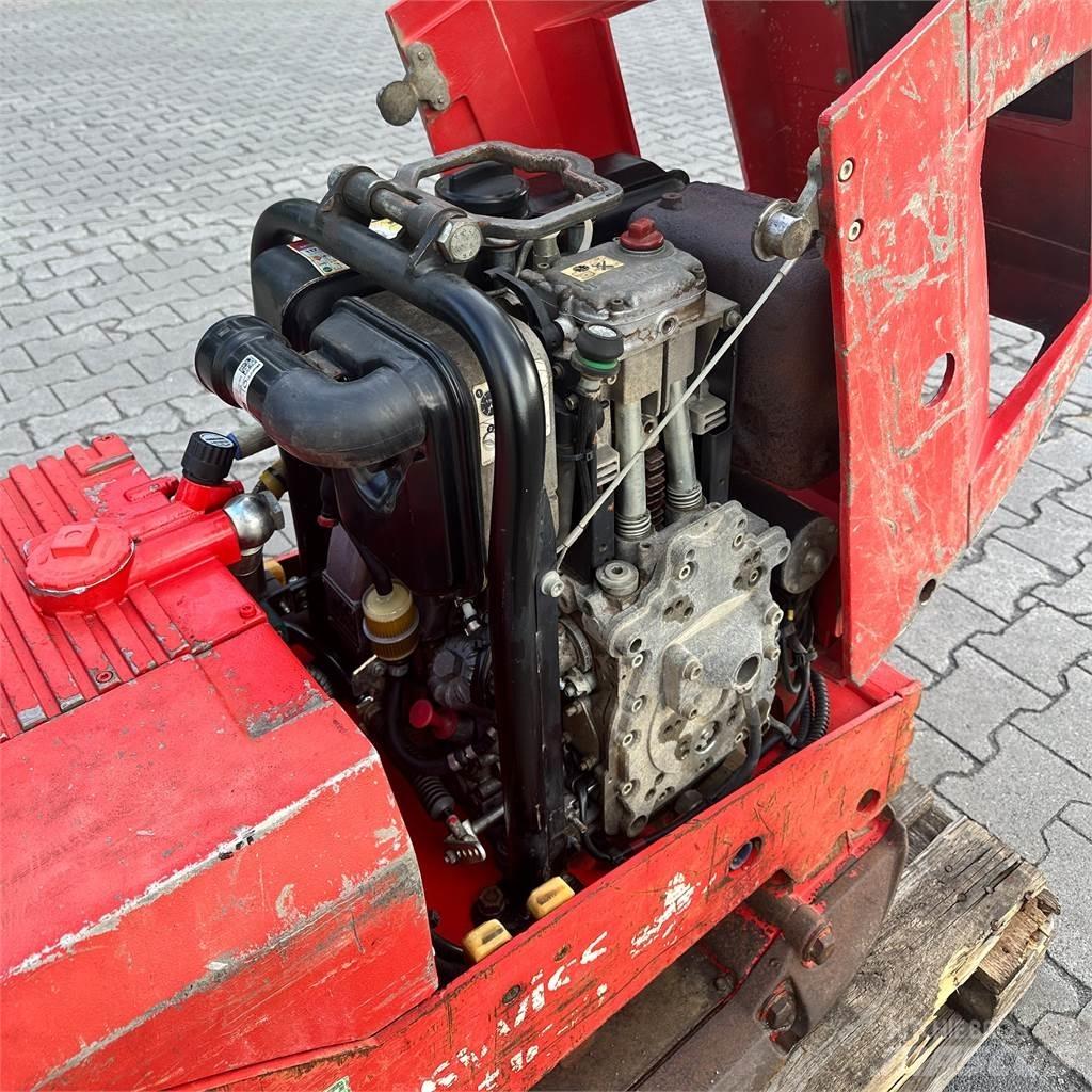 APH 6530 APH 6530 Plate compactors