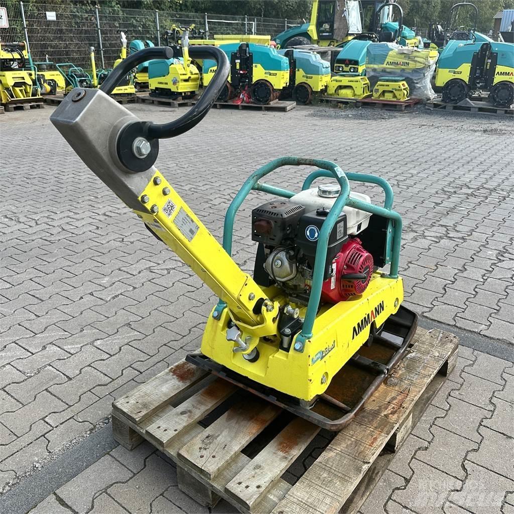  APR 40/60 APR 40/60 Plate compactors
