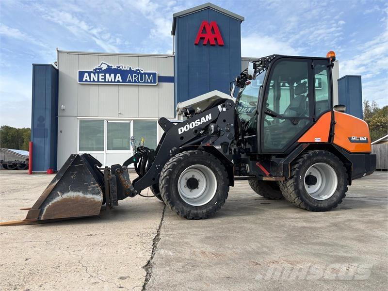 Develon DL60-7 Wheel loaders