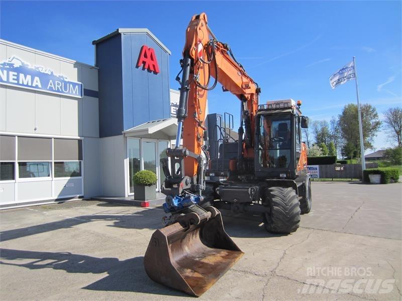 Doosan DX140W-3 Wheeled excavators