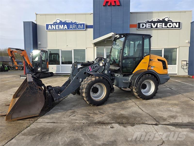 GiANT V761 Wheel loaders