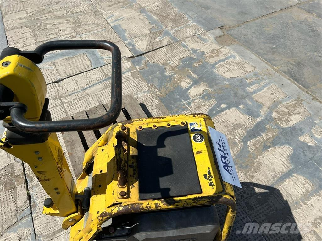 Wacker  Plate compactors