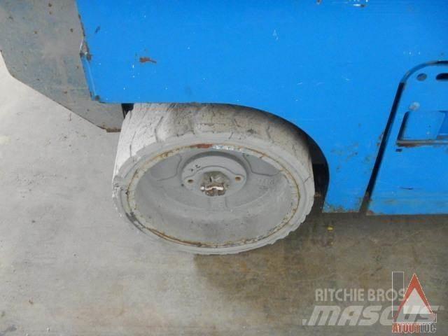 Genie GS-1932 Articulated boom lifts