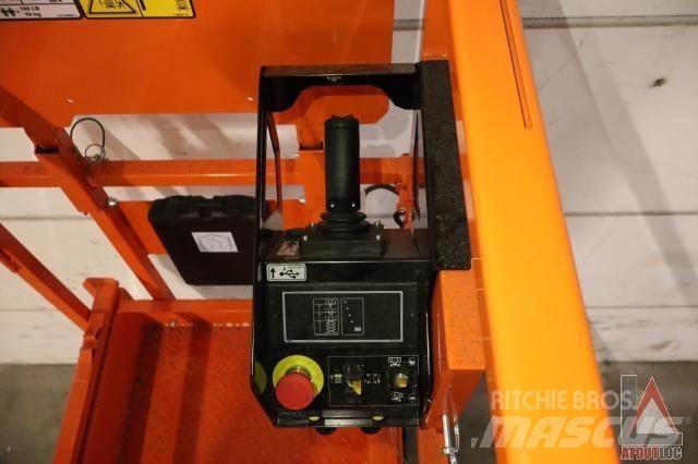 JLG 2632ES Articulated boom lifts