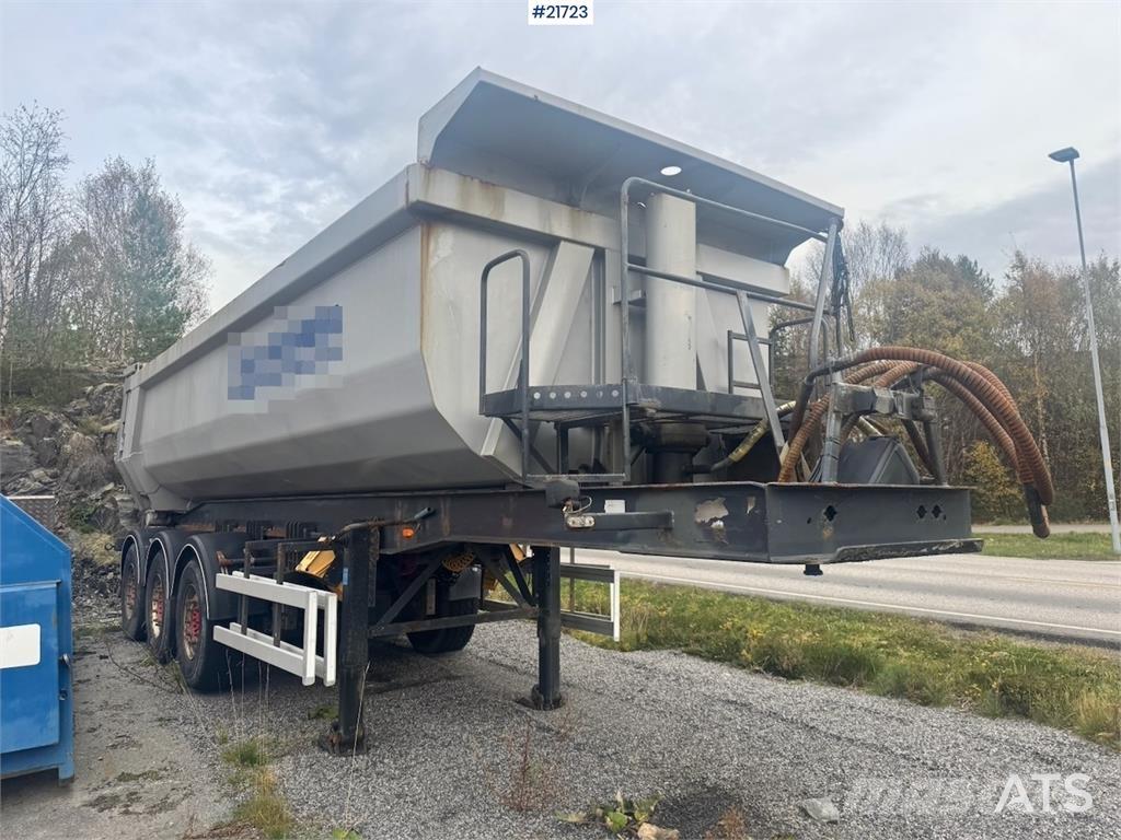 Carnehl Tippsemi. Tipper semi-trailers