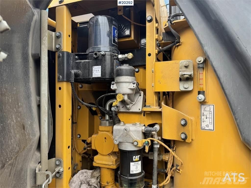 CAT 313 Crawler excavators