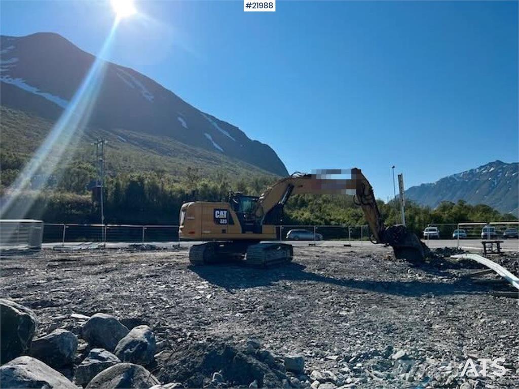 CAT 323 Crawler excavators