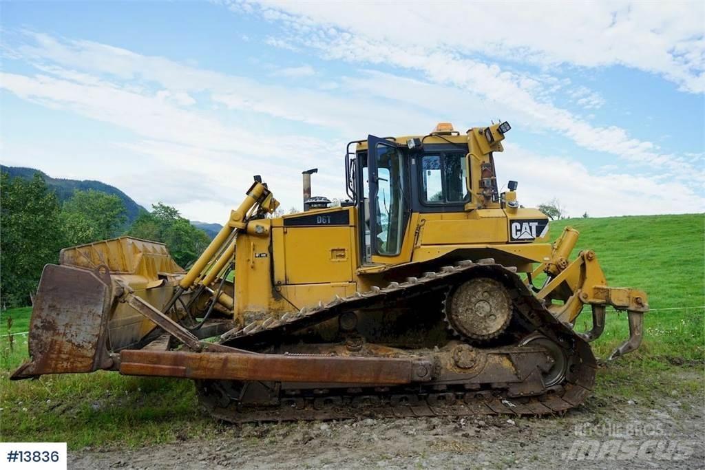 CAT D6T Crawler dozers