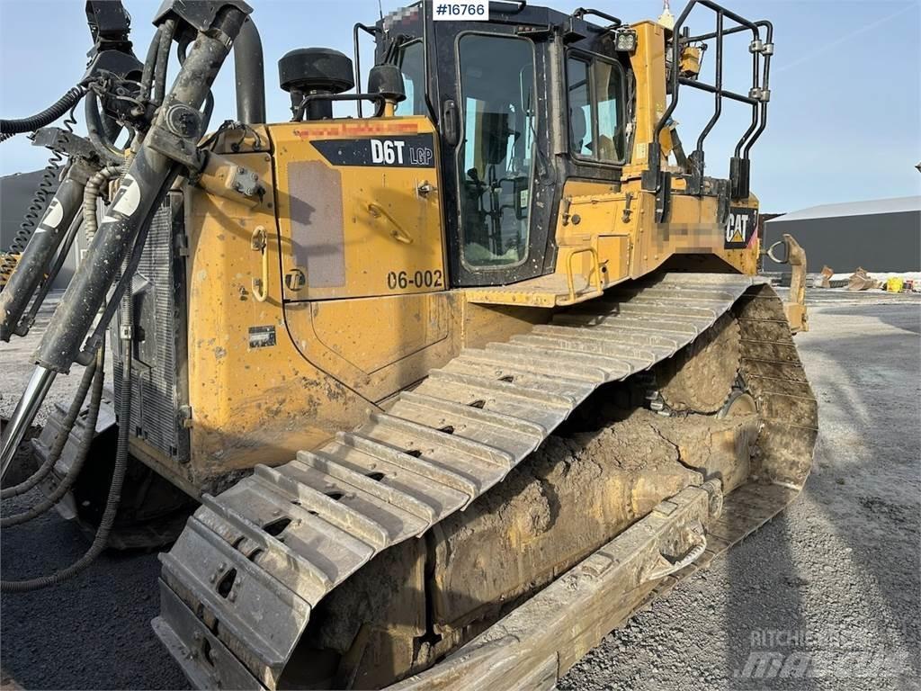 CAT D6T Crawler dozers