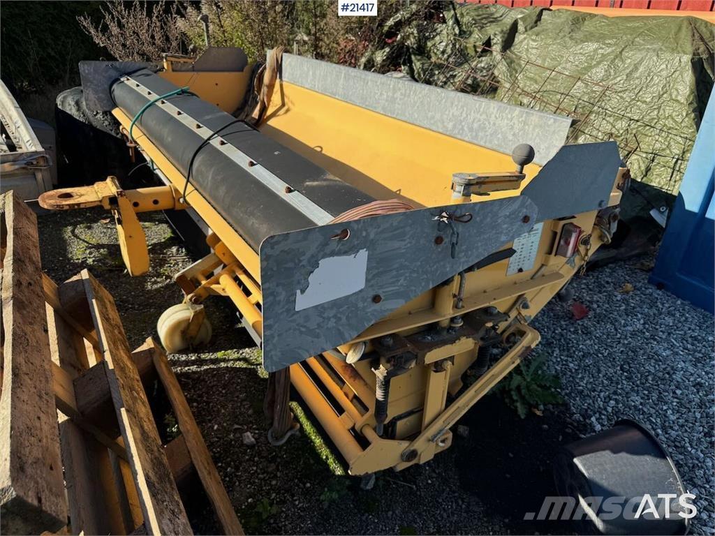 Falköping litter box Transportation - Others