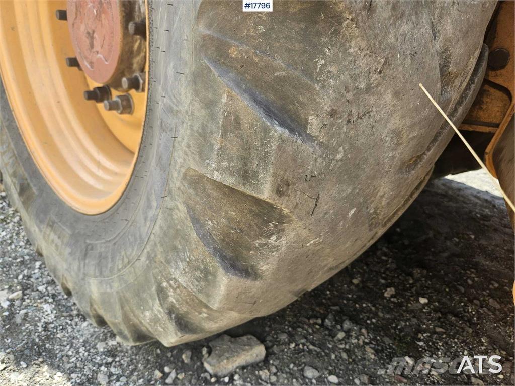 CASE ST 580 Backhoe loaders