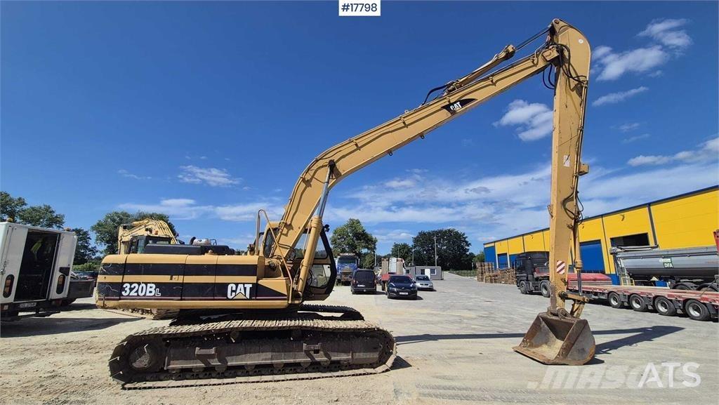 JCB JS 220 LONG Crawler excavators