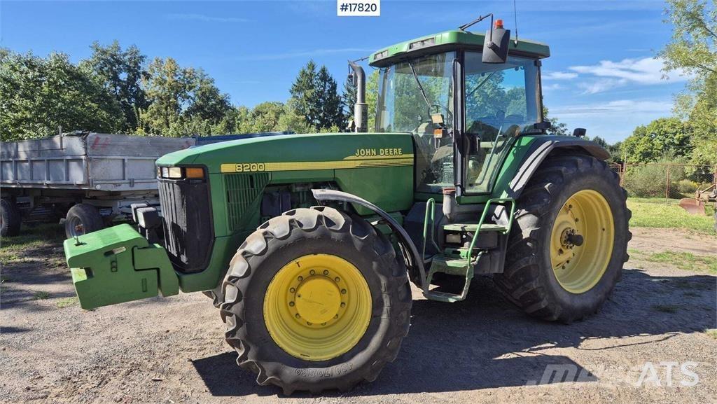 John Deere 8200 Tractors