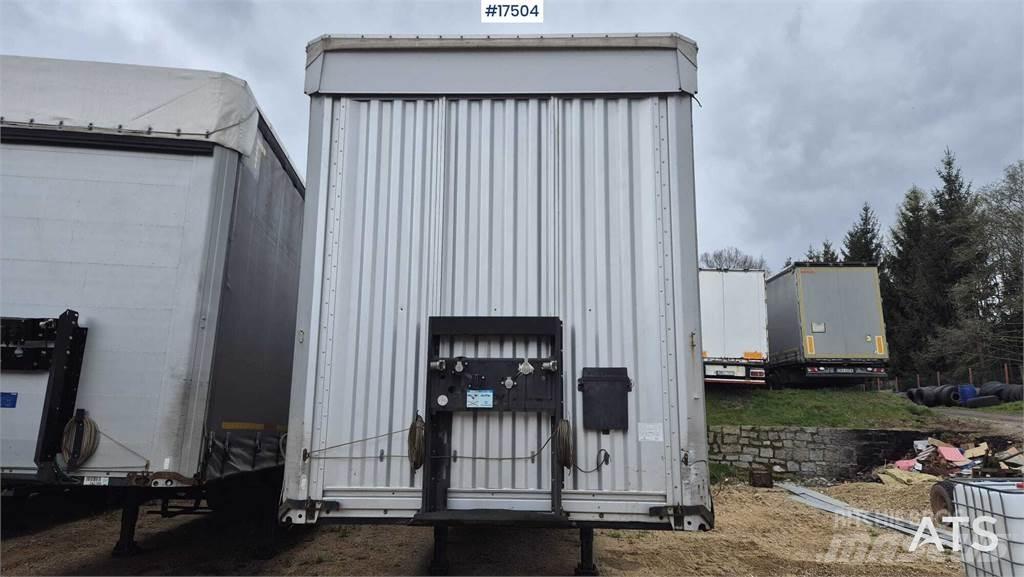 Kässbohrer ME Curtainsider semi-trailers