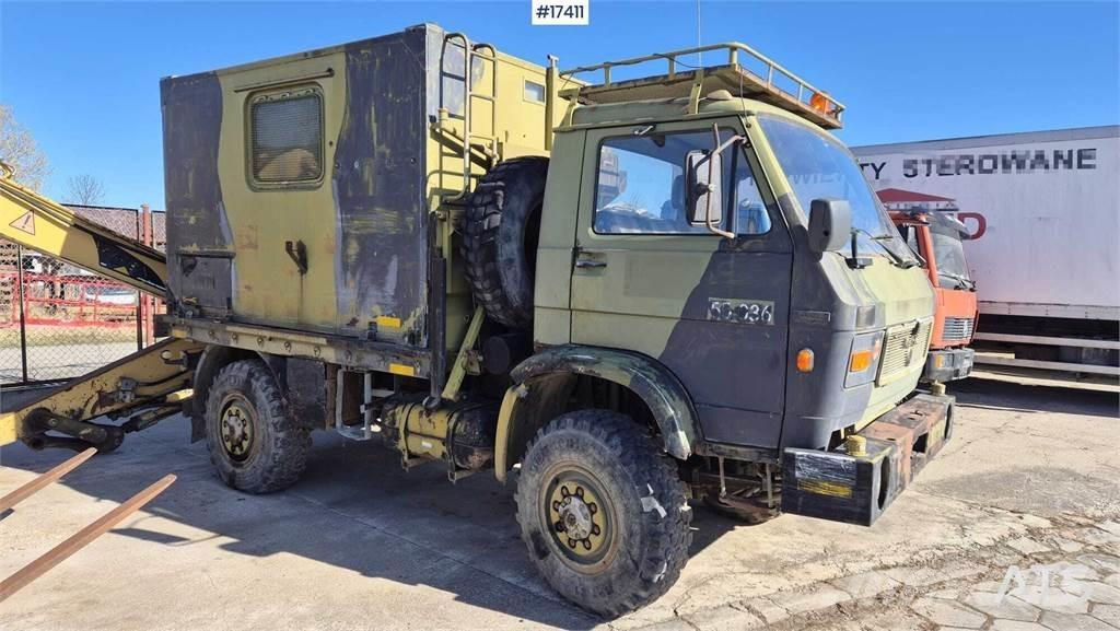 MAN 8.136 Box body trucks