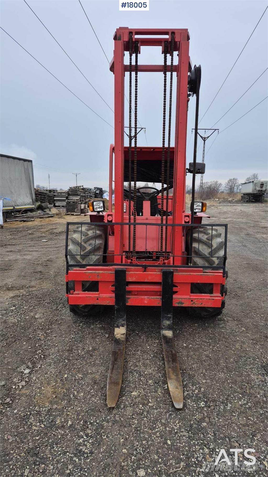 Manitou MB 30N Diesel trucks