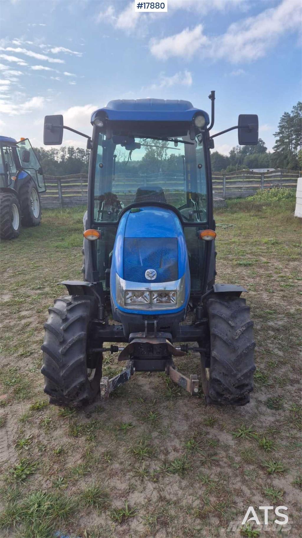 New Holland T 3040 Tractors