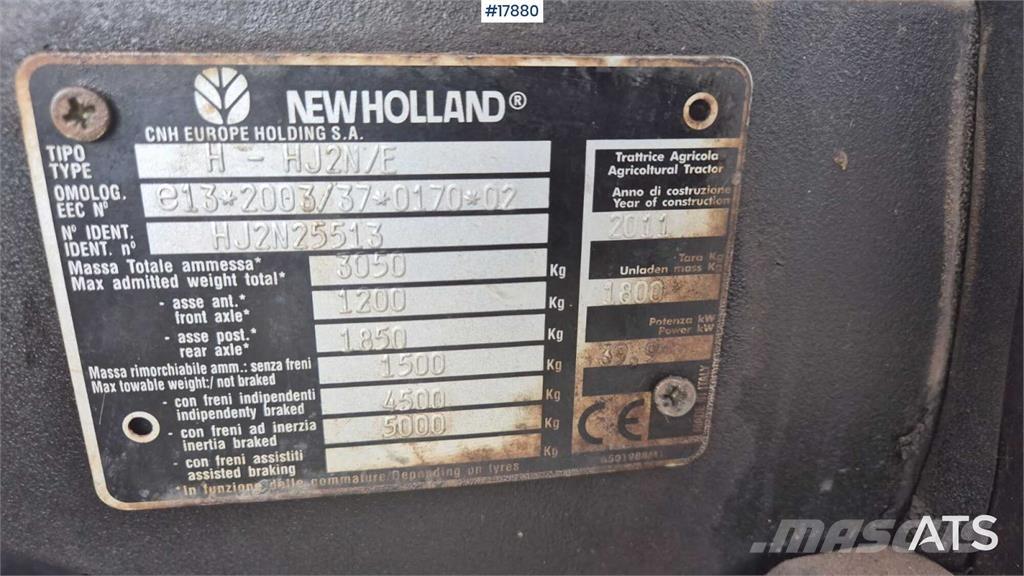 New Holland T 3040 Tractors